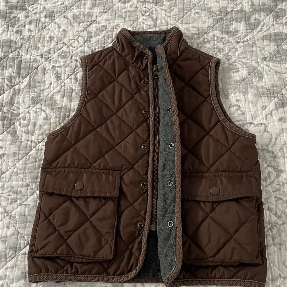 Baby Gap Brown Quilted Vest with Pockets size 5 years